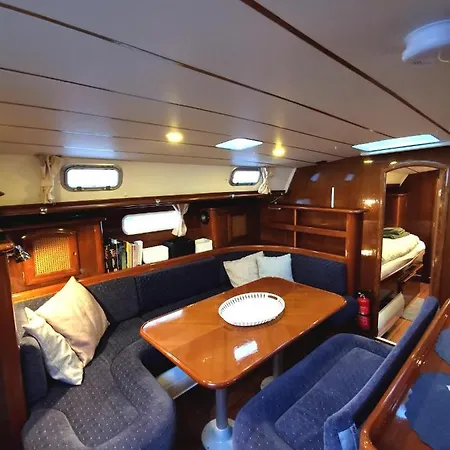 Liveaboard Sailing Tour In Islands Harstad